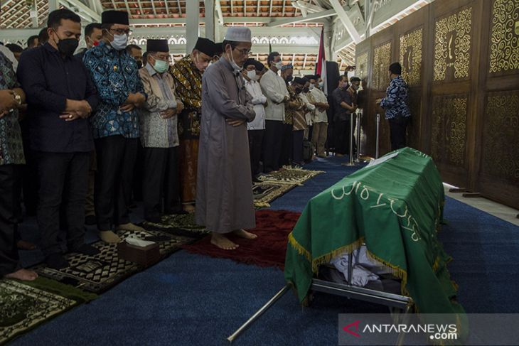 Wali Kota Bandung meninggal dunia 