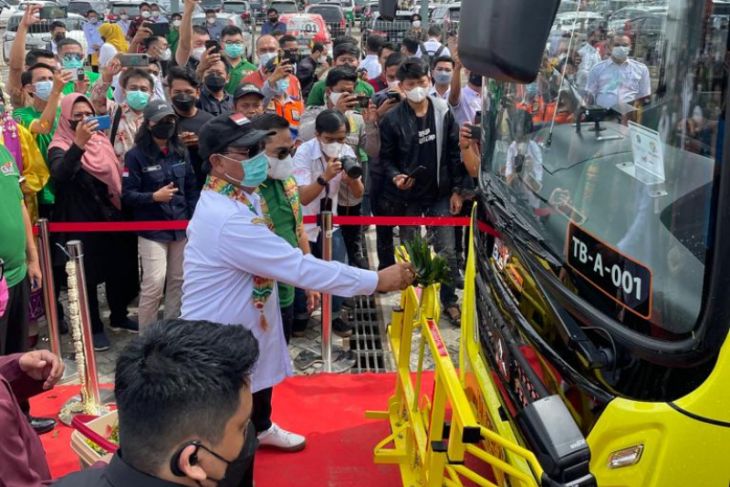 Kemenhub Luncurkan TEMAN BUS Untuk Banjarbakula Kalsel - ANTARA News ...