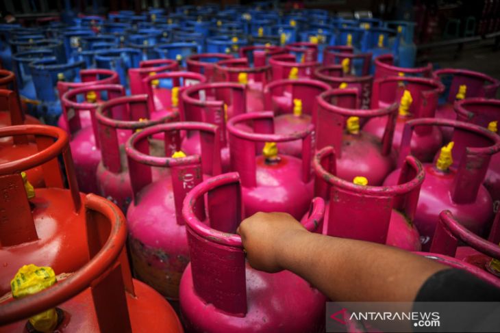 Kenaikan harga gas elpiji non subsidi 