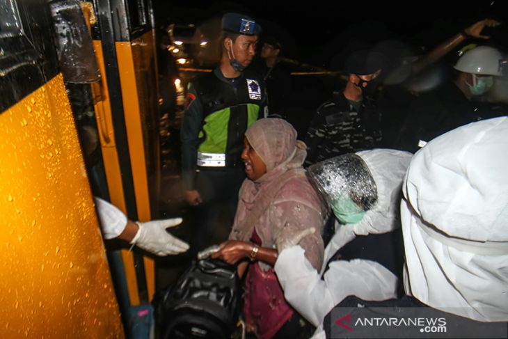 Evakuasi etnis rohingya terdampar di Perairan Aceh