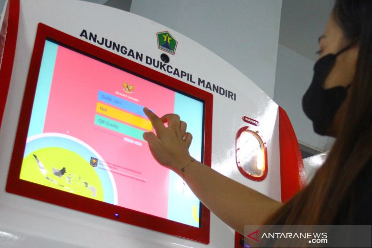 Pengurusan Dokumen Kependudukan Melalui Mesin ADM