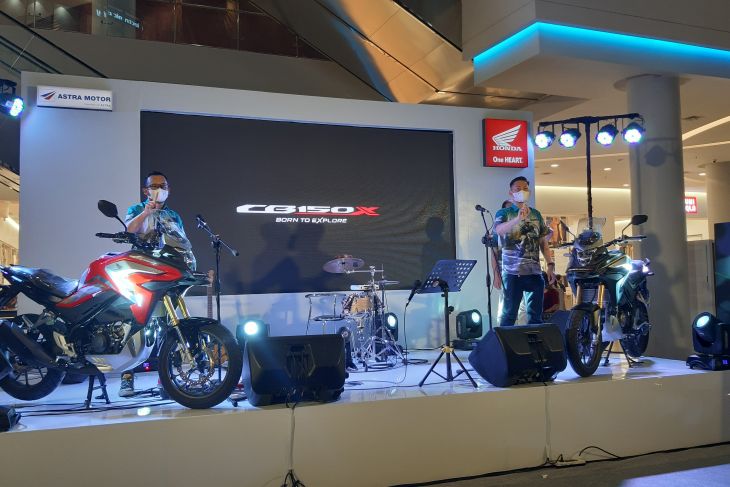 Honda CB150X resmi diluncurkan di Kalbar