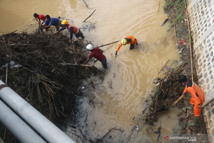 Normalisasi Sungai Cegah Banjir