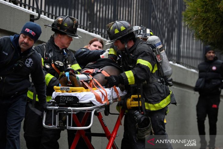 19 orang tewas akibat kebakaran apartemen di New York
