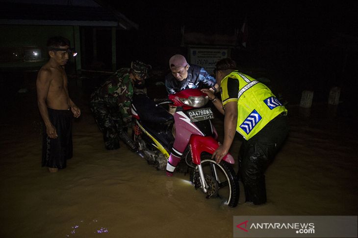 12 Desa Terendam Banjir di Pengaron