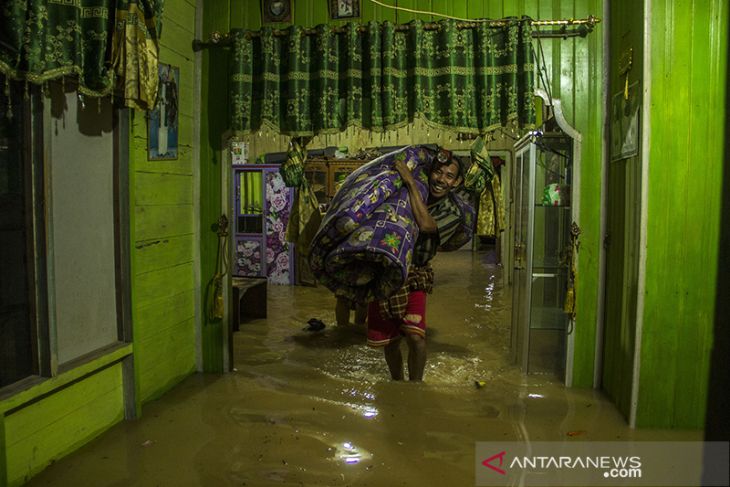 12 Desa Terendam Banjir di Pengaron