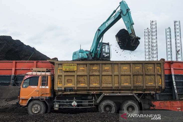 Indonesia gradually resumes coal exports
