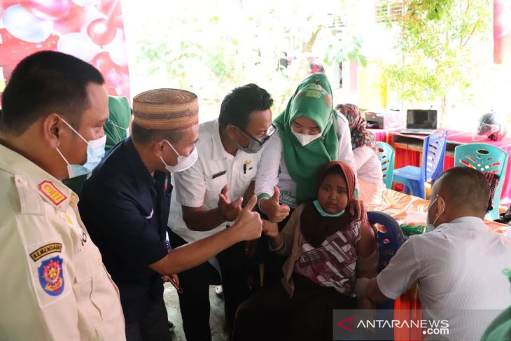 Vaksinasi COVID-19 anak perdana di Gorontalo Utara lampaui target