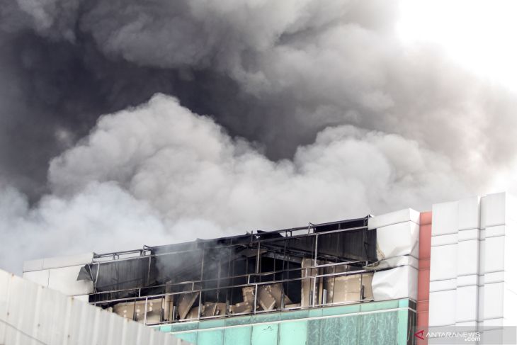 Kebakaran Pabrik Sepatu di Sidoarjo