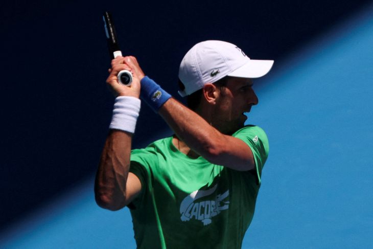 Australia batalkan visa petenis Djokovic dengan alasan risiko kesehatan
