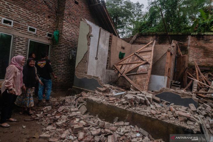 BMKG: 33 kali gempa susulan terjadi setelah gempa Banten