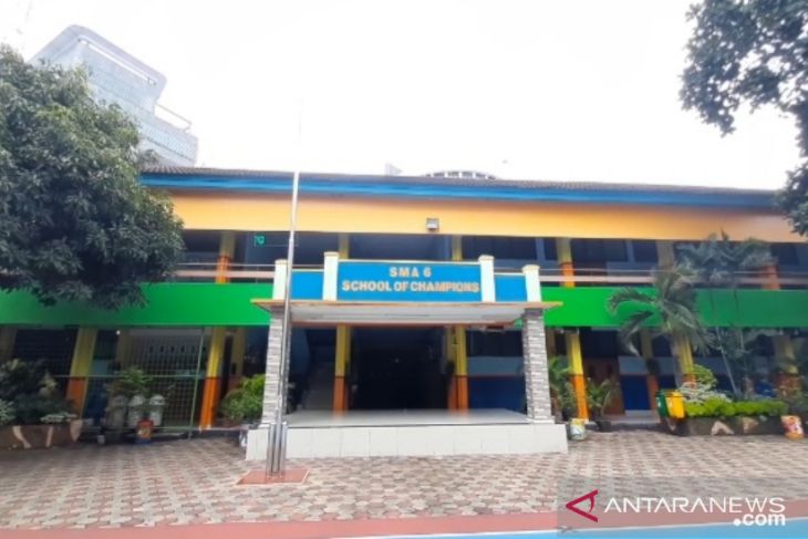 Sekolah di Jakarta  hentikan PTM akibat paparan COVID bertambah
