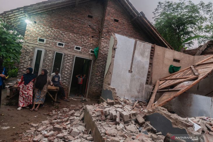 BPBD Lebak: Sebanyak 36 rumah rusak karena gempa Banten