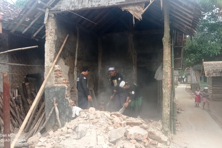 Pemkab Lebak verifikasi kerusakan bangunan akibat gempa bumi