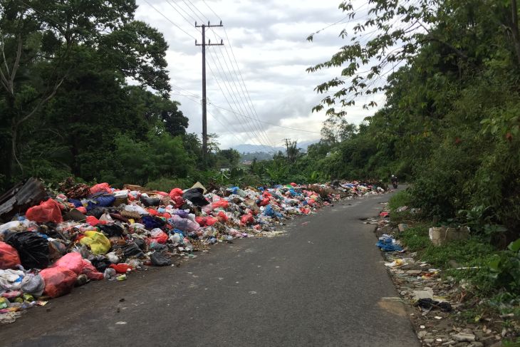 DLHP Ambon usulkan peremajaan enam unit armada pengangkut sampah tingkatkan kinerja