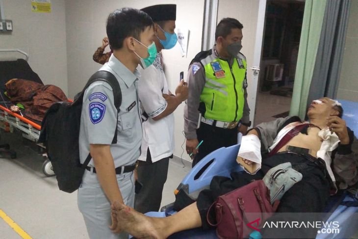 Jasa Raharja Banten bergerak cepat tangani korban tabrakan di Tol Jakarta Merak