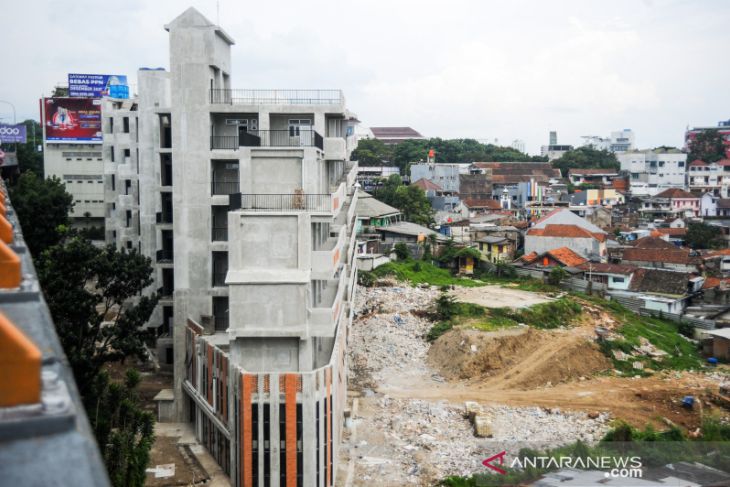 Pembangunan rumat deret di Bandung