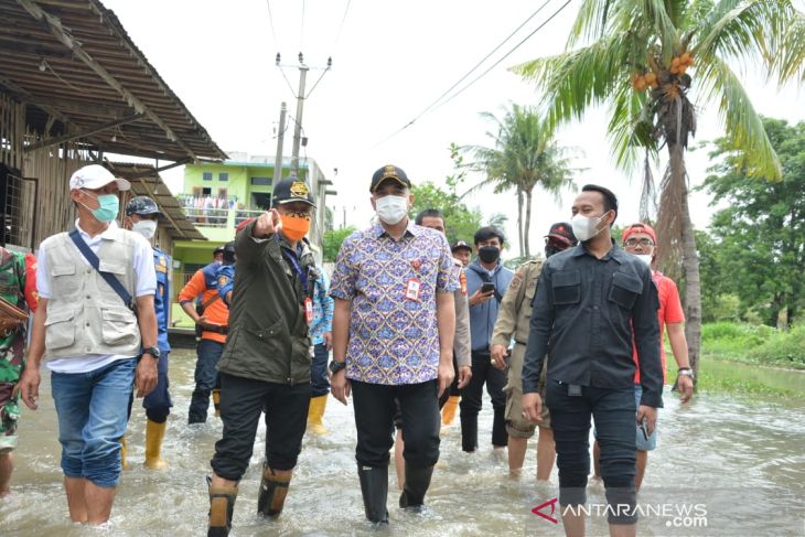 Pemkab Tangerang normalisasi sungai untuk tangani banjir