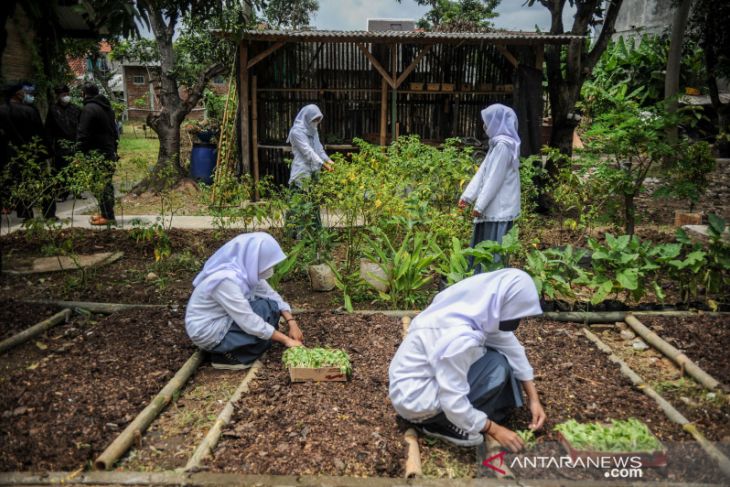 Pusat edukasi lingkungan hidup di Bandung 