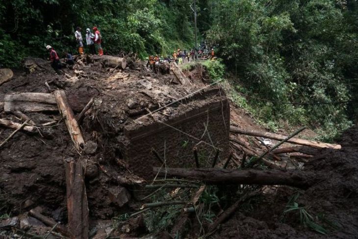 Tanah longsor di Kabupaten Pekalongan