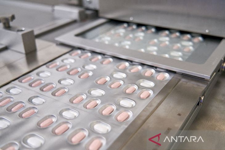 Inggris luncurkan pil antivirus COVID-19 Pfizer mulai Februari