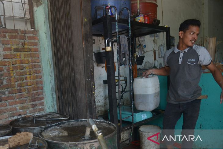 Minyak goreng curah langka di Banda Aceh