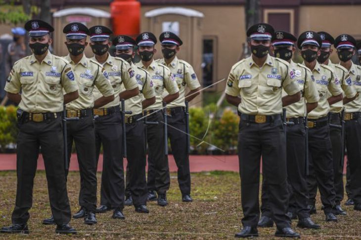 Seragam baru Satpam