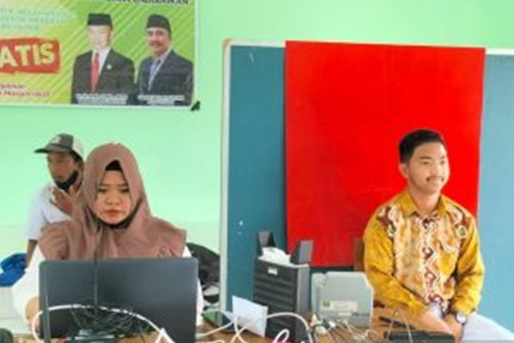 Disdukcapil Tanah Bumbu gencar lakukan perekaman e-KTP tingkat pelajar