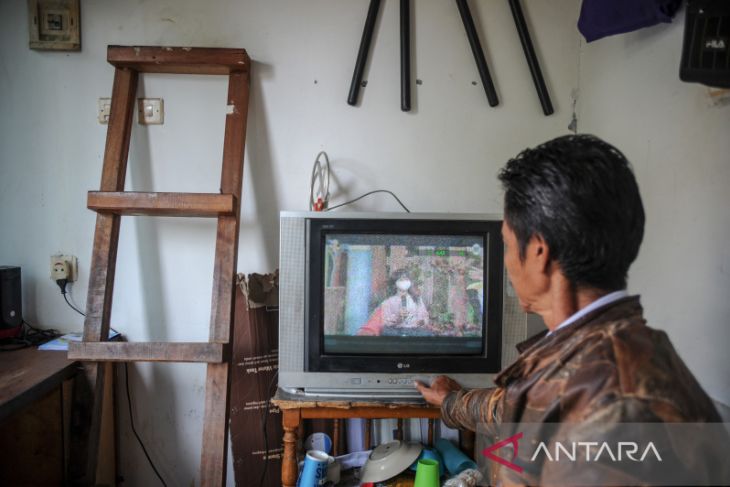 Rencana penghentian siaran TV analog 