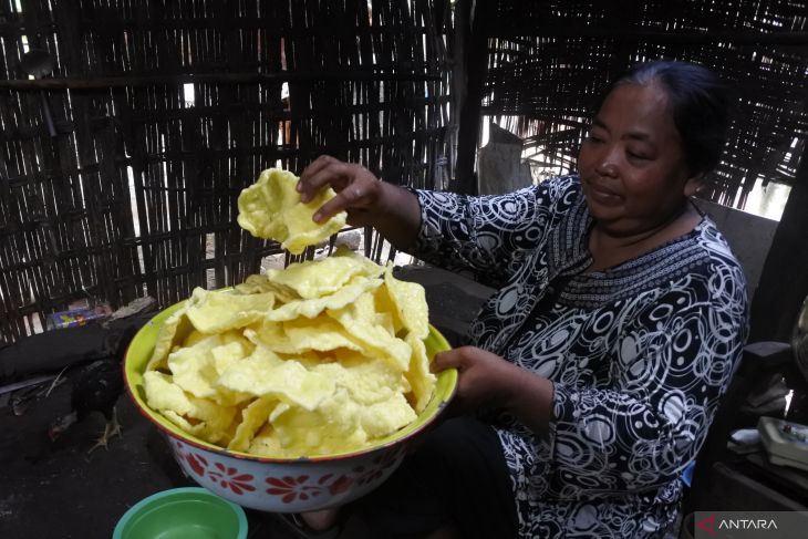 Kerupuk Goreng Pasir