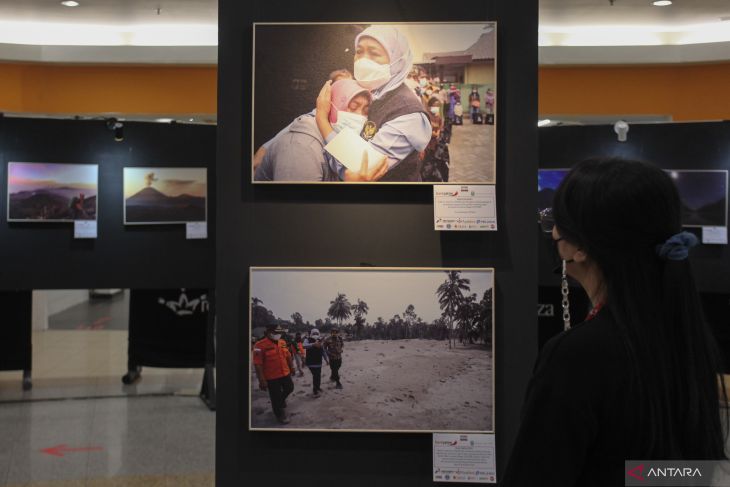 Pameran foto Mahameru