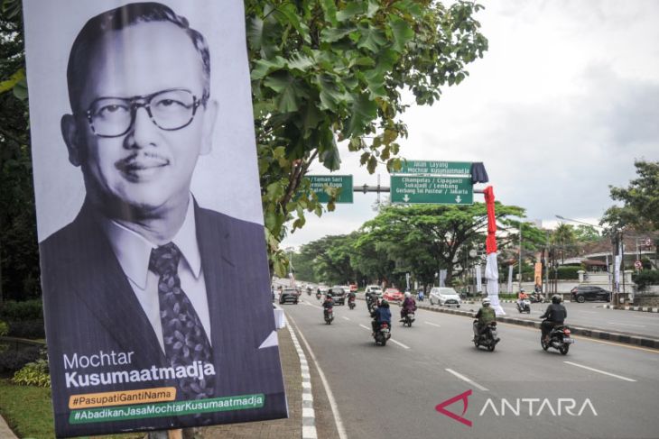 Peresmian jalan layang Mochtar Kusumaatmadja 