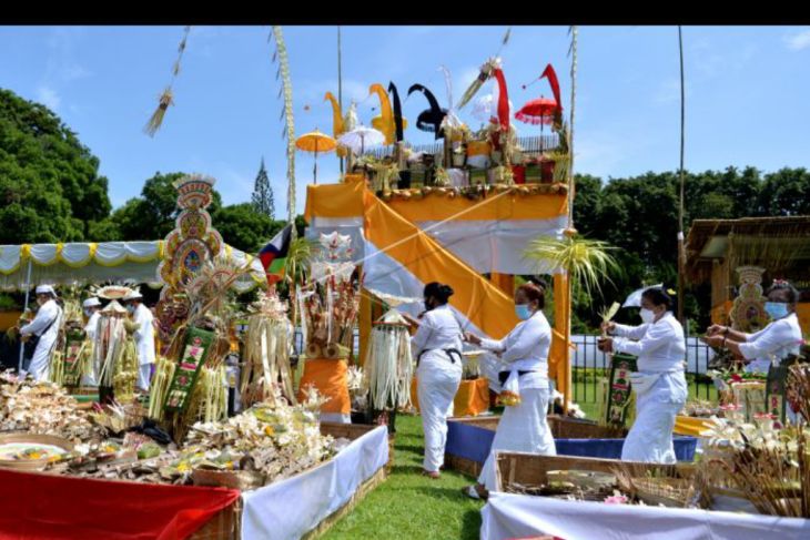 Upacara Tawur Kesanga di Denpasar