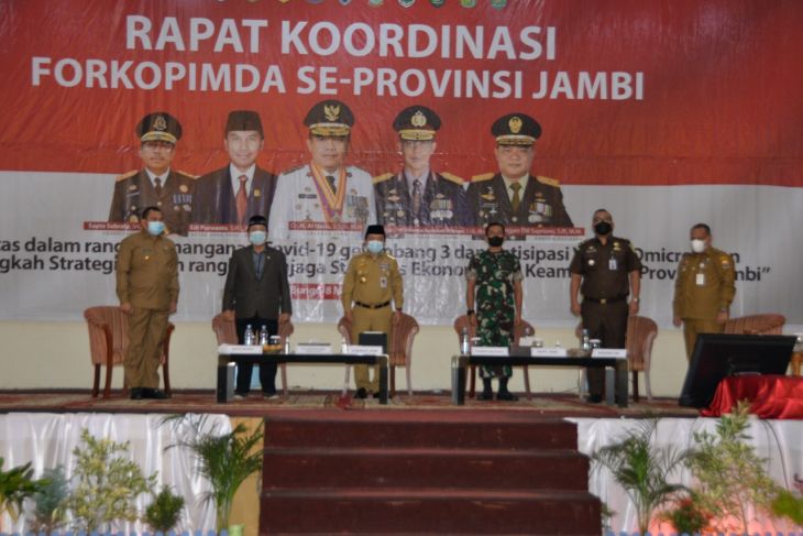 Pemprov Jambi Meningkatkan Peran Dan Fungsi Satgas COVID-19 - ANTARA ...