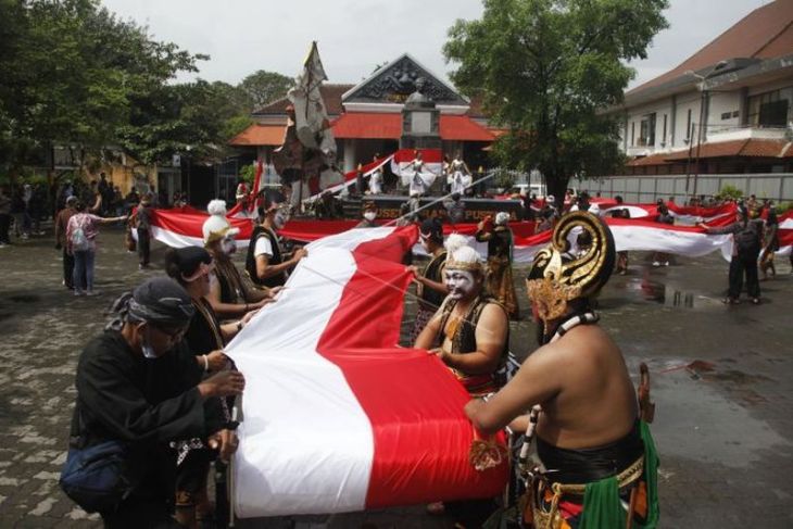 Aksi jaga wayang