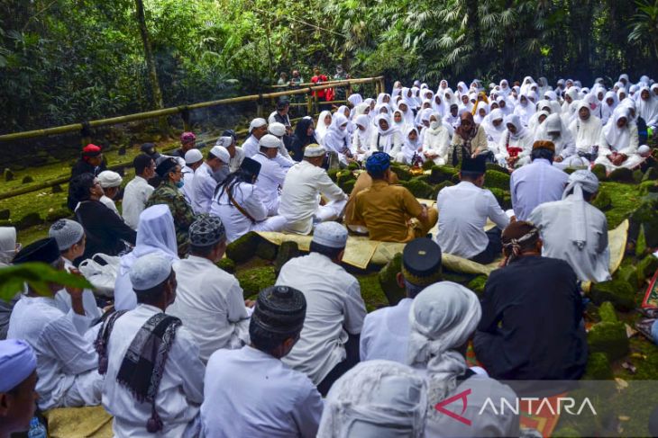 Tradisi adat Nyepuh jelang bulan Ramadan 