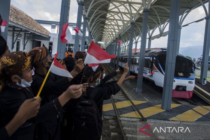 Reaktivasi jalur kereta Cibatu - Garut 