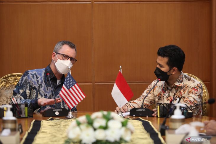 Pertemuan Wagub Jatim Dengan Konjen Amerika Serikat