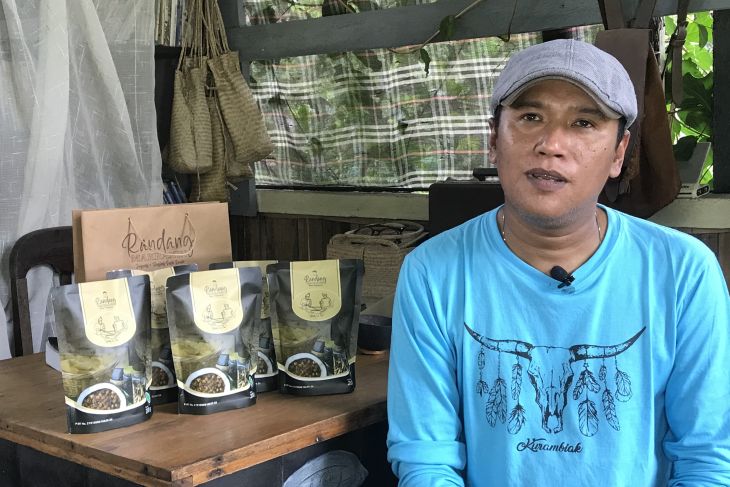 Corn rendang emerges as new souvenir option from Minangkabau