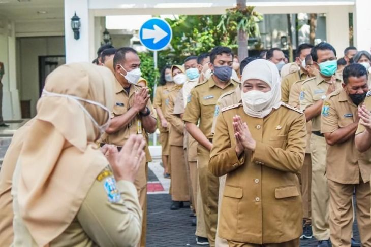 Gubernur Khofifah Terbitkan Surat Edaran Cuti Bersama Idul Fitri 1443 H