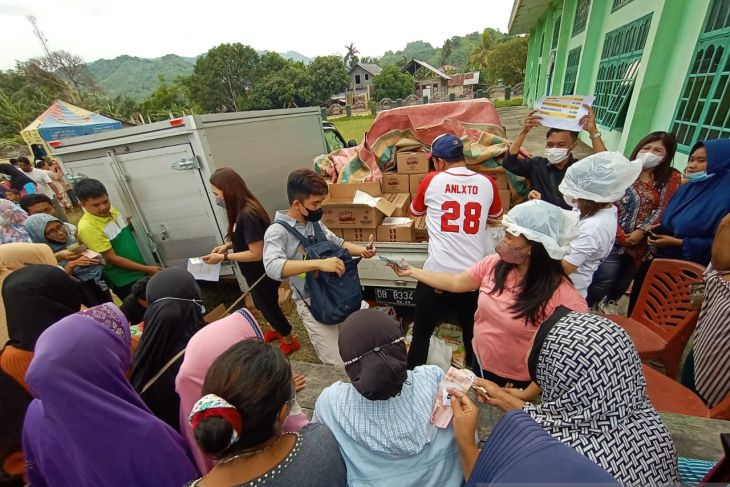 Pemkab Minahasa Tenggara gelar pasar murah Idul Fitri