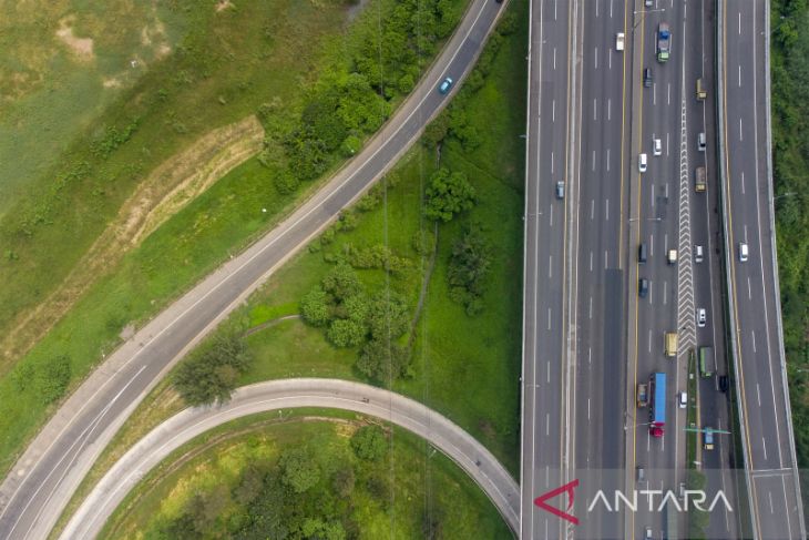 Uji coba ganjil genap tol Jakarta - Cikampek