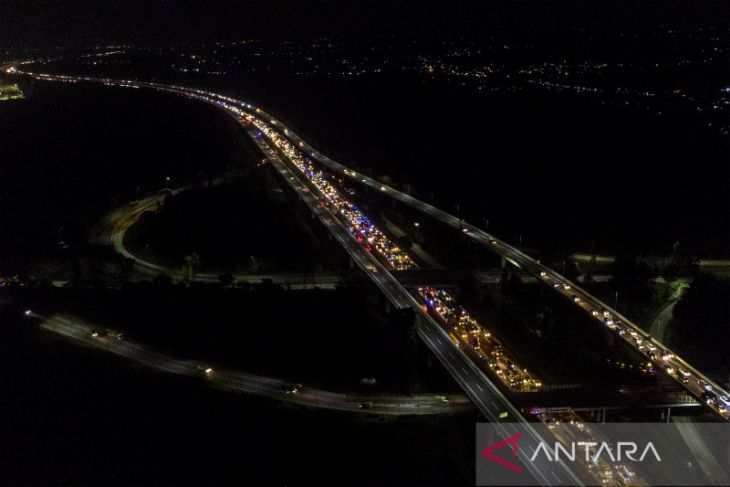 Prediksi puncak arus mudik melalui jalan tol 