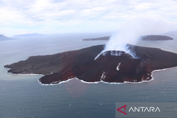 Mount Anak Krakatau erupted few times on Monday