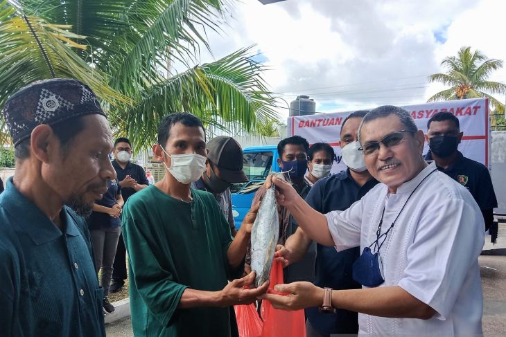 DKP Maluku bagikan 25 ton ikan gratis jelang Idul Fitri berbagi kasih untuk warga
