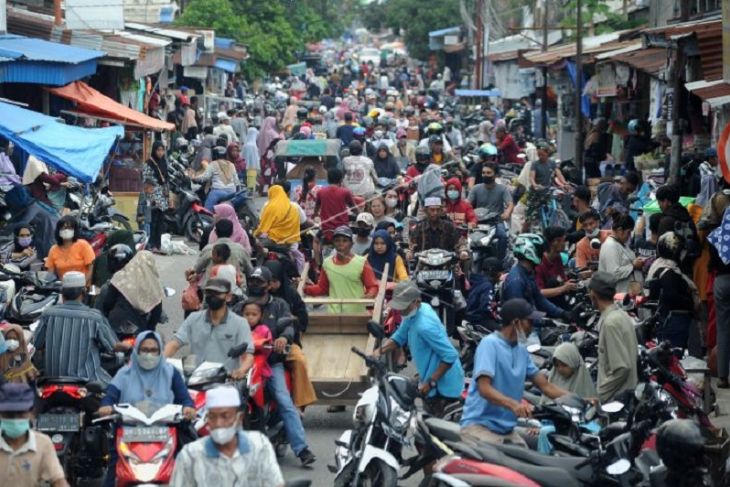 Pusat perbelanjaan Jambi ramai jelang lebaran