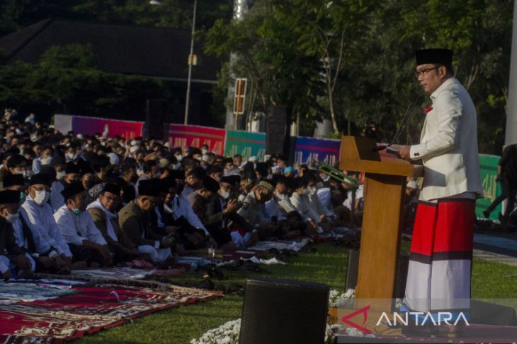 Salat Idul Fitri di lapangan Gasibu Bandung 