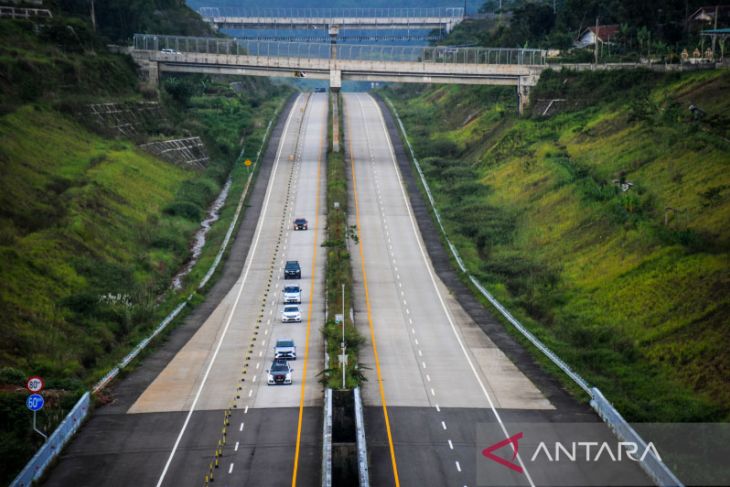 Arus balik di jalur fungsional tol Cisumdawu