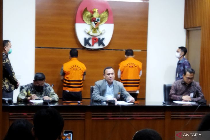 KPK Wali Kota Ambon Richard Louhenapessy berstatus tersangka sehat dan layak diperiksa