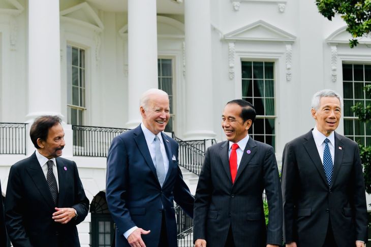 Presiden Jokowi makan malam dengan Presiden Biden